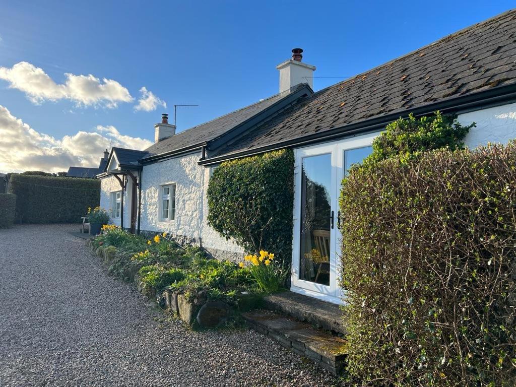 Tornaroan Cottage Ballycastle Esterno foto
