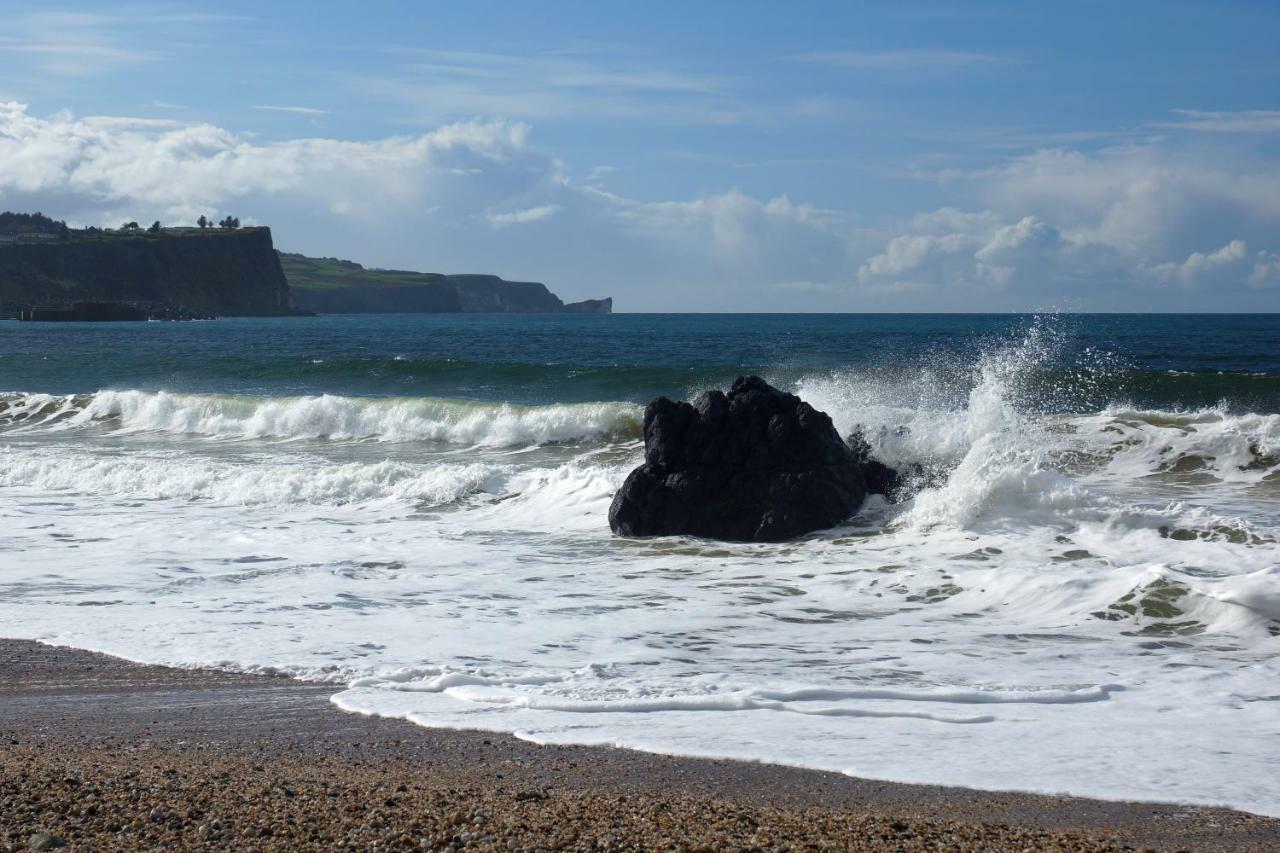 Tornaroan Cottage Ballycastle Esterno foto