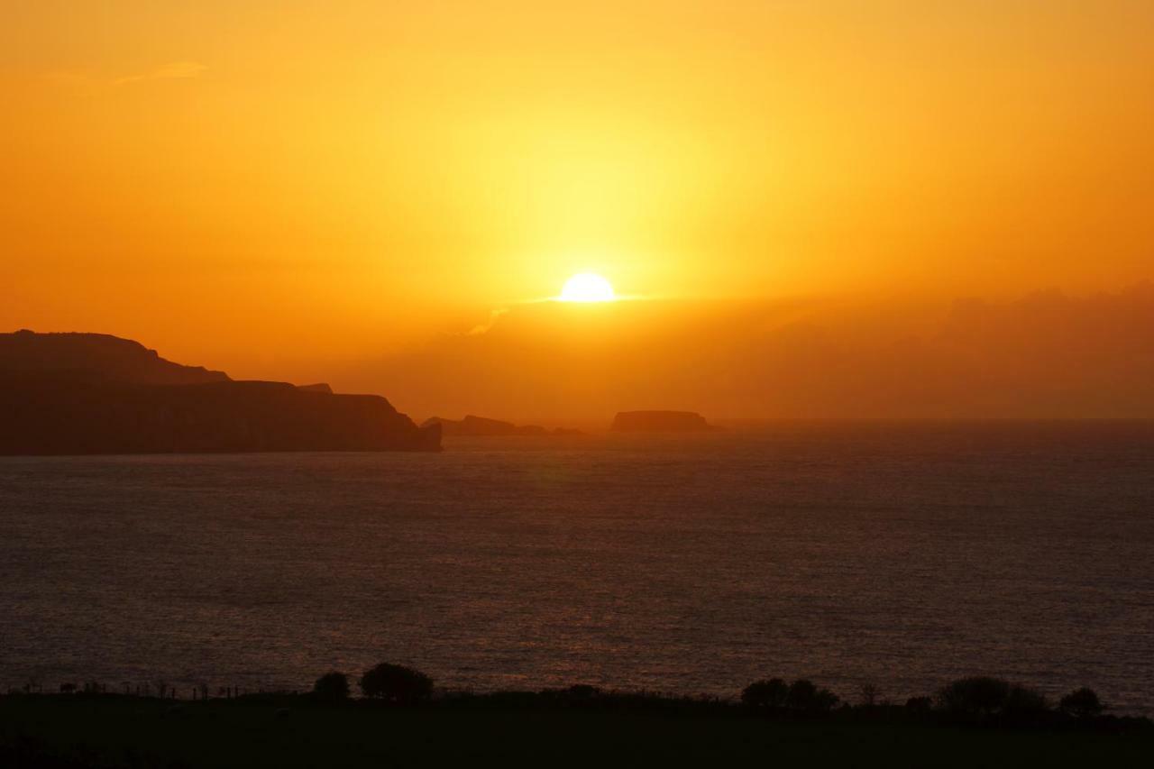Tornaroan Cottage Ballycastle Esterno foto